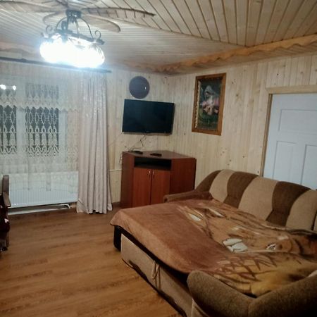 Holiday Home Tihiy Dvor ميكوليتشن المظهر الخارجي الصورة