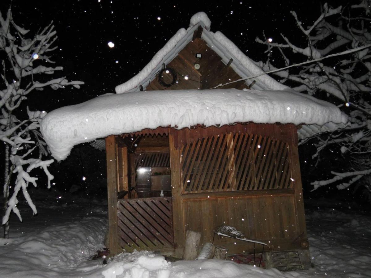 Holiday Home Tihiy Dvor ميكوليتشن المظهر الخارجي الصورة